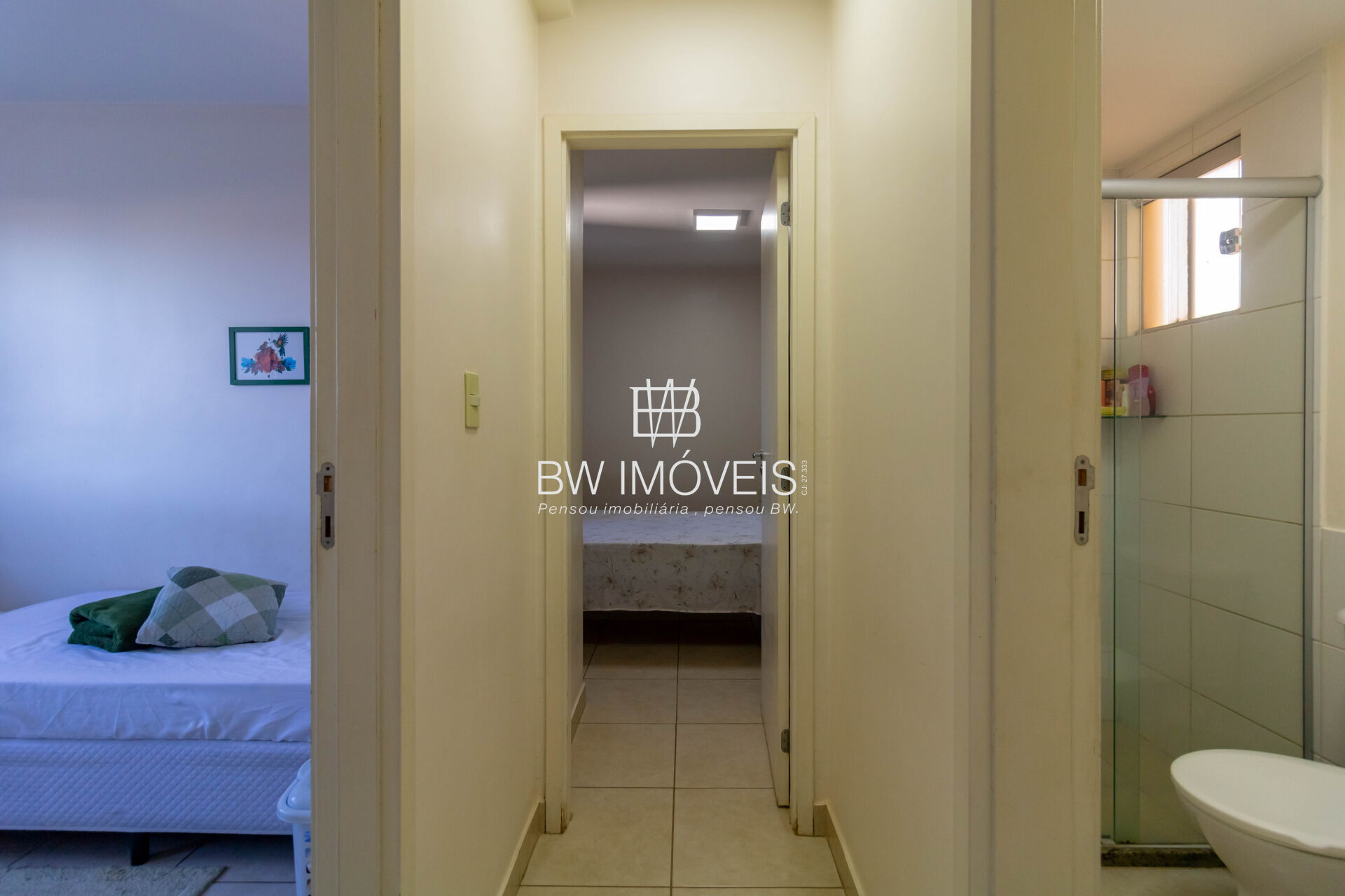 Apartamento à venda com 2 quartos, 60m² - Foto 24
