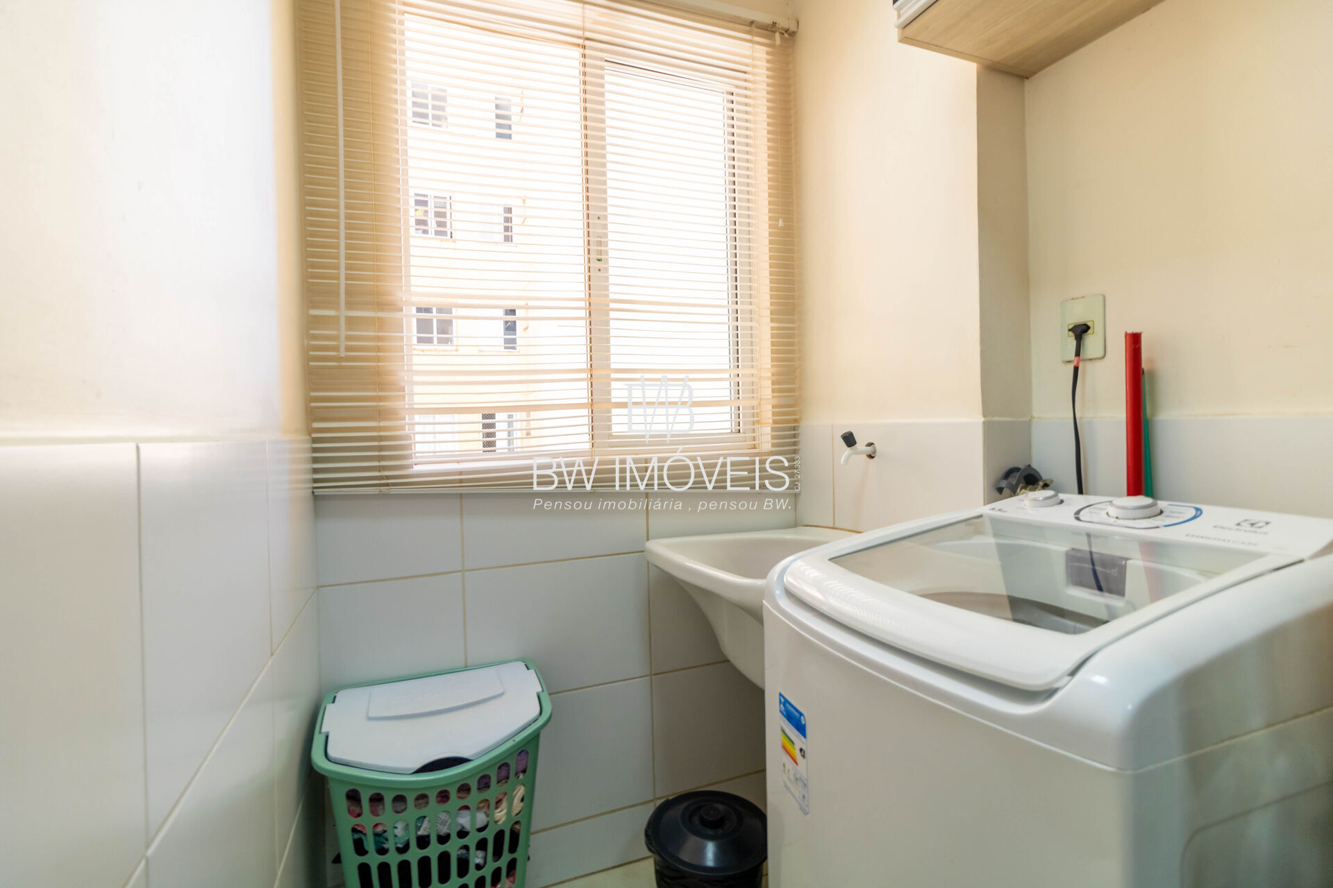 Apartamento à venda com 2 quartos, 60m² - Foto 19