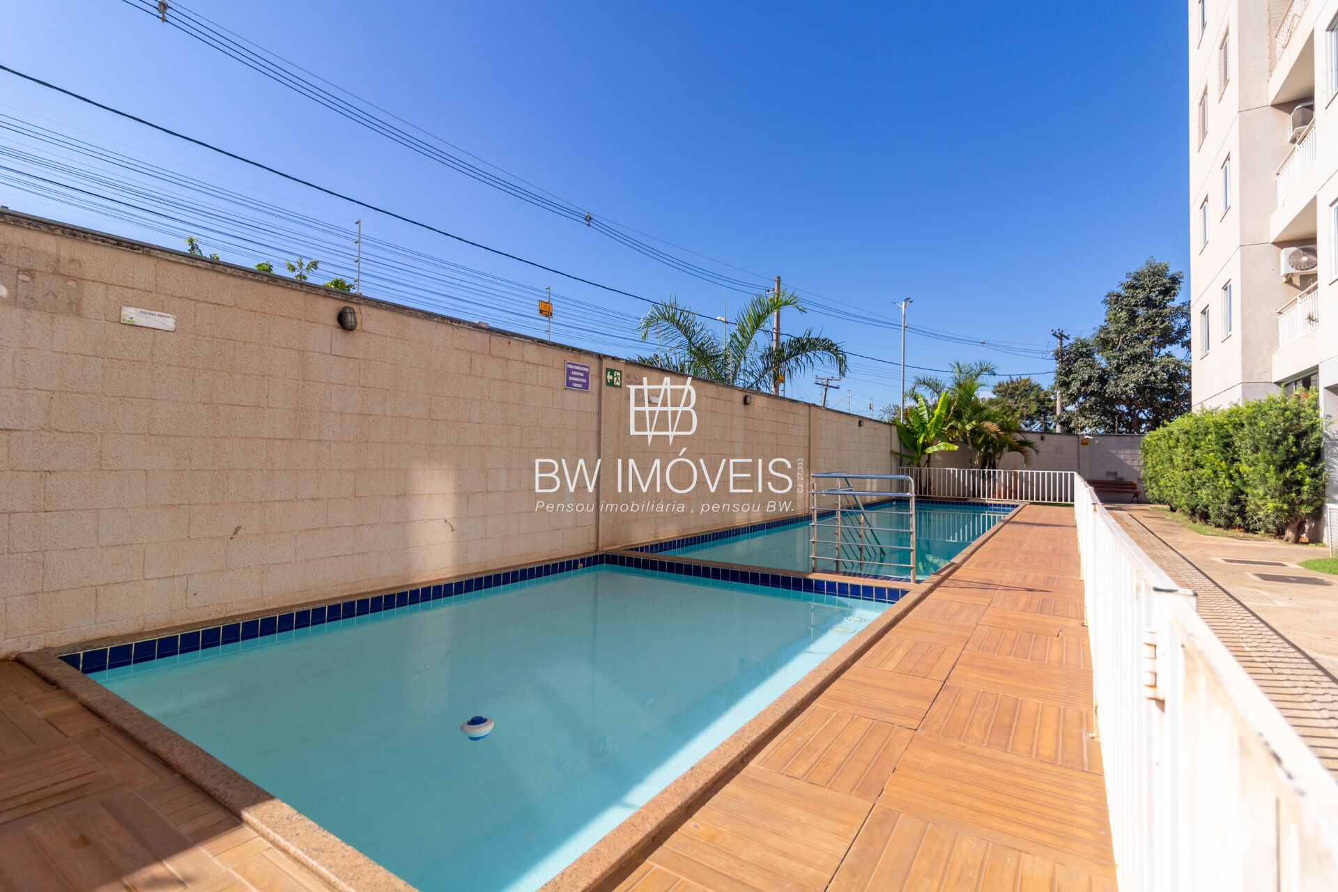 Apartamento à venda com 2 quartos, 60m² - Foto 5