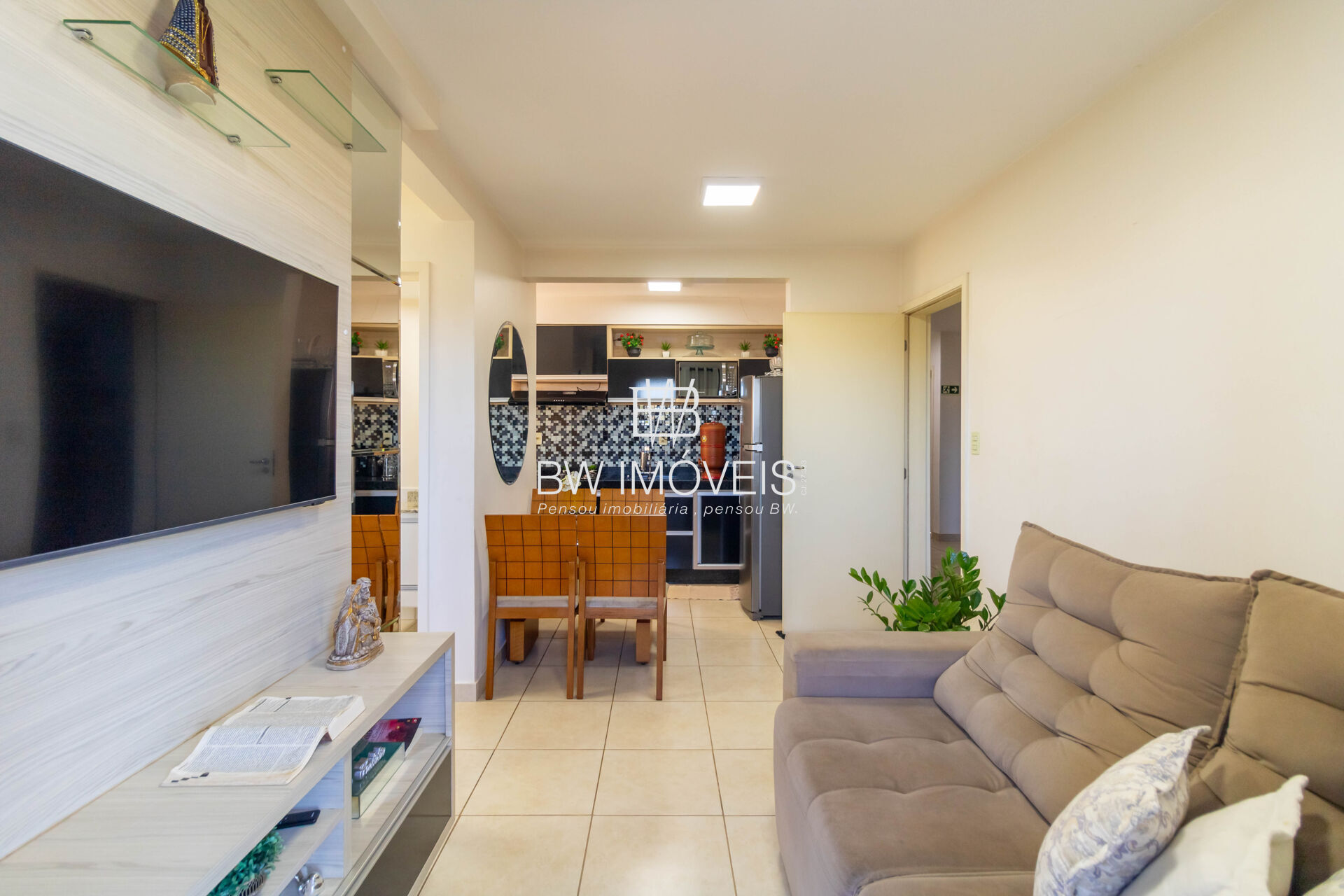 Apartamento à venda com 2 quartos, 60m² - Foto 14