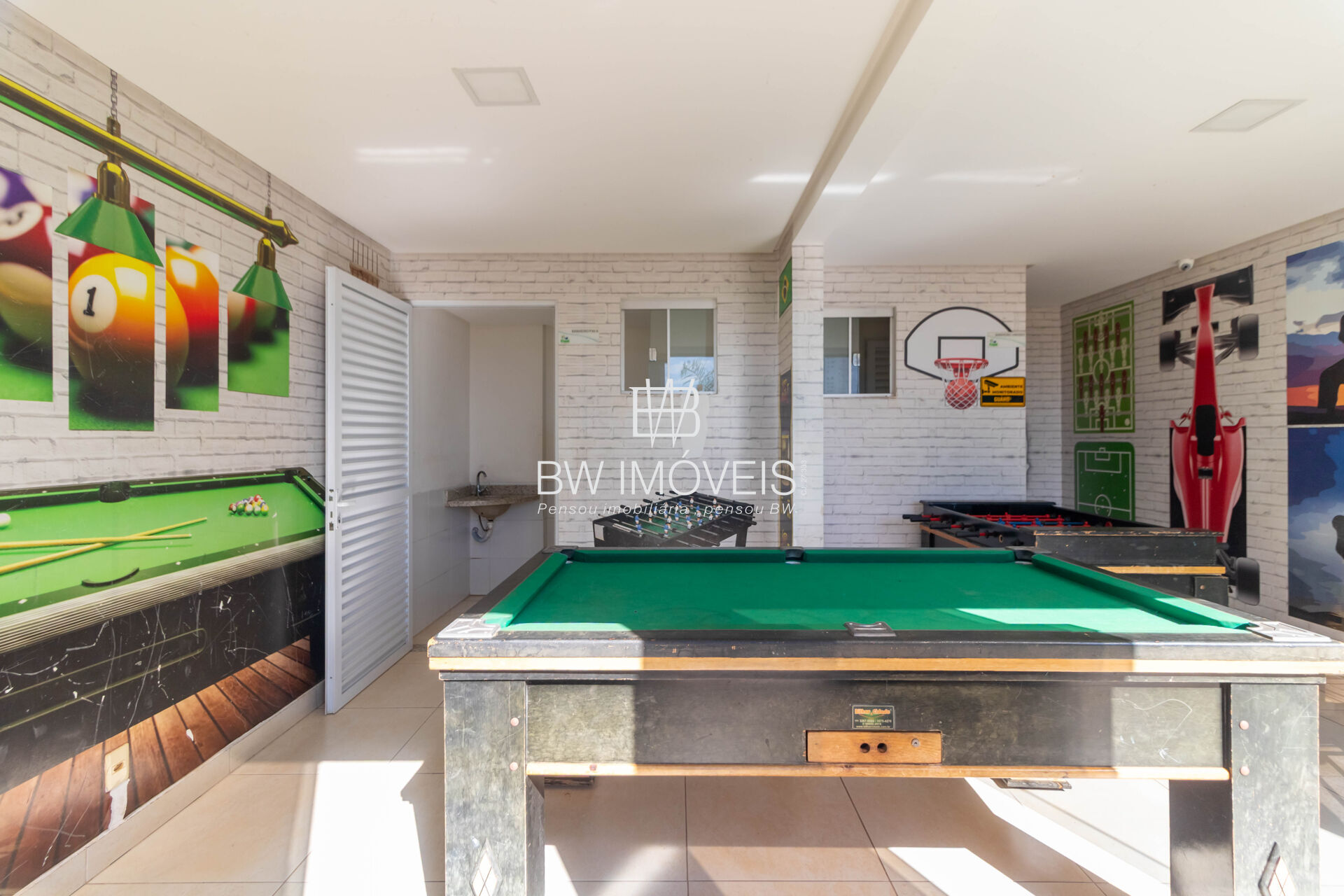 Apartamento à venda com 2 quartos, 60m² - Foto 4