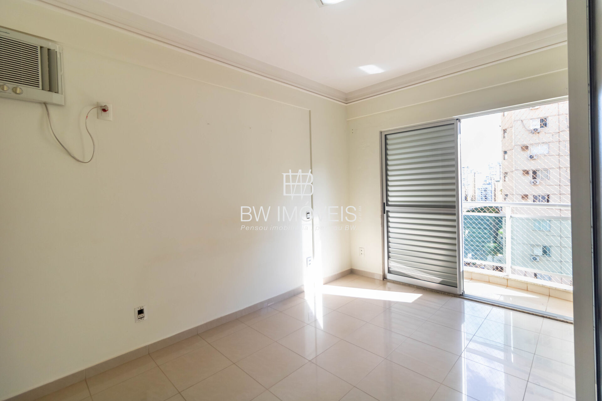 Apartamento à venda com 3 quartos, 94m² - Foto 26