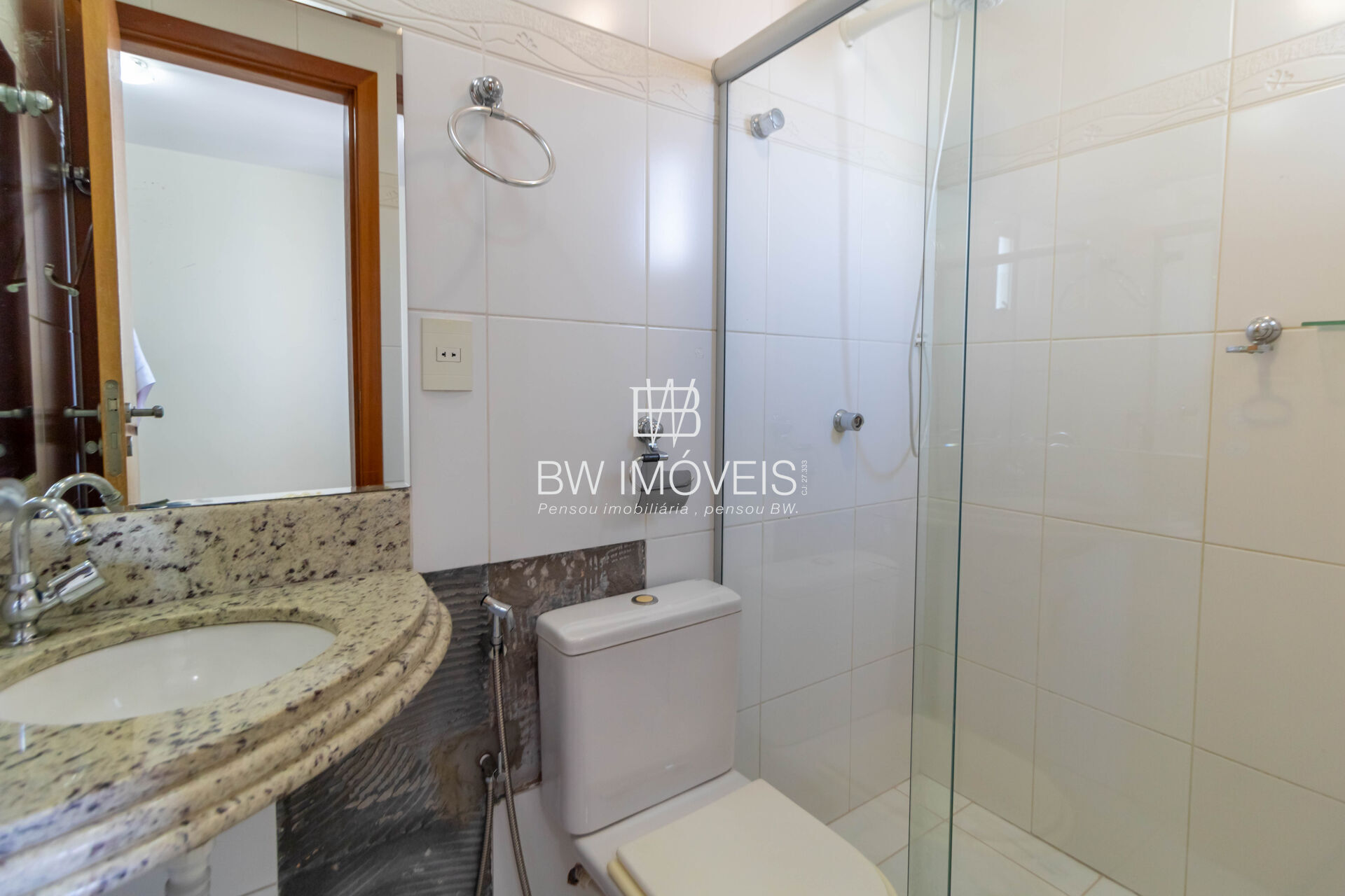 Apartamento à venda com 3 quartos, 94m² - Foto 25