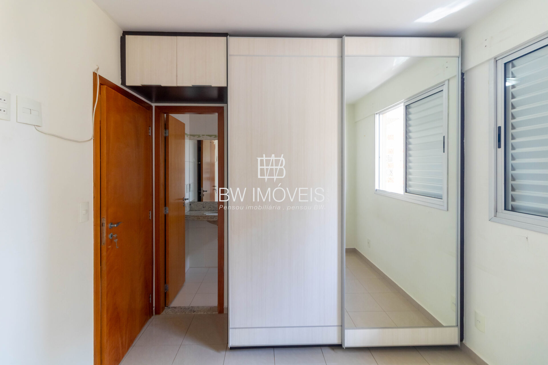 Apartamento à venda com 3 quartos, 94m² - Foto 23