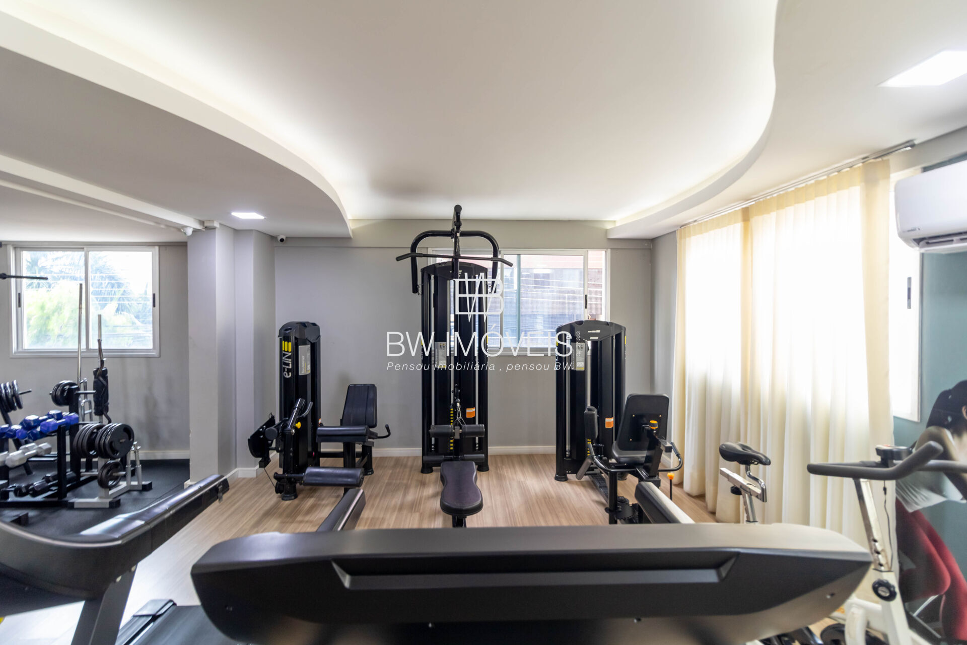 Apartamento à venda com 3 quartos, 94m² - Foto 4