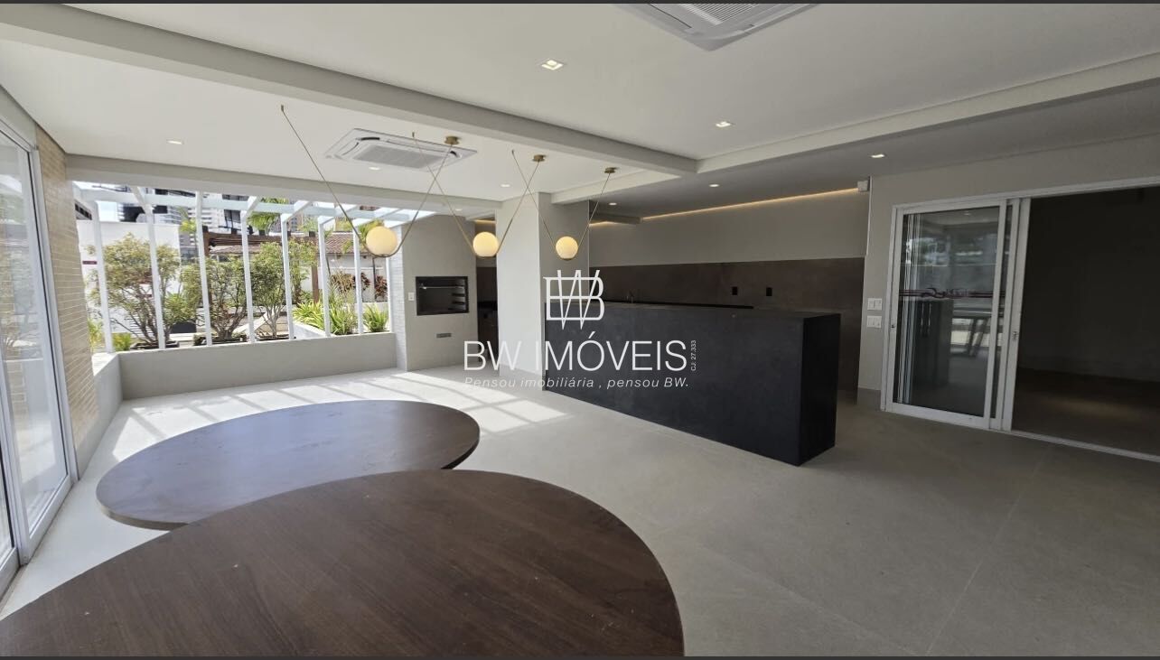 Apartamento à venda com 3 quartos, 135m² - Foto 22
