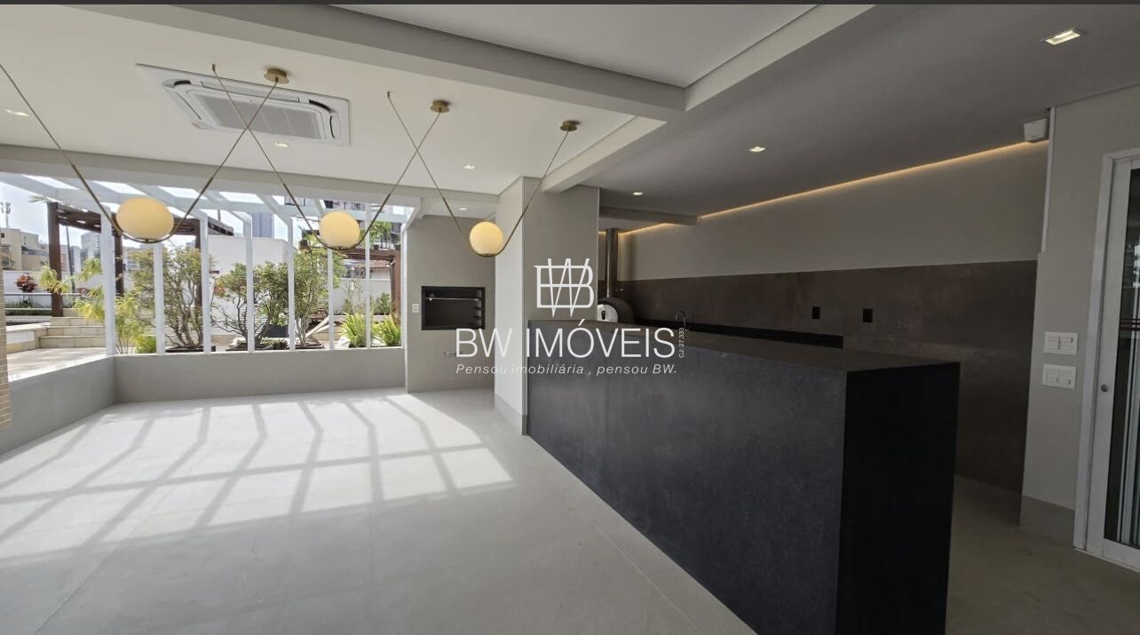 Apartamento à venda com 3 quartos, 135m² - Foto 18