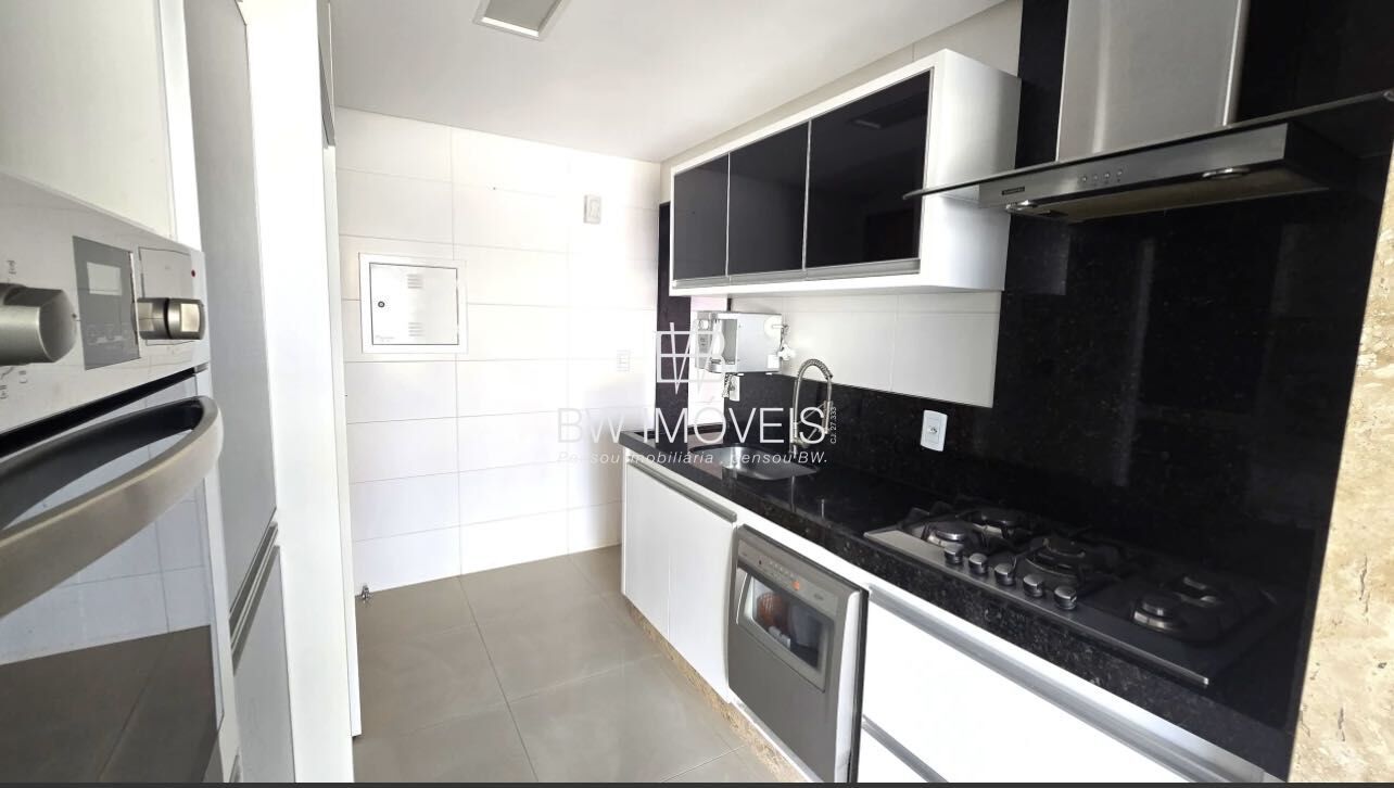 Apartamento à venda com 3 quartos, 135m² - Foto 5