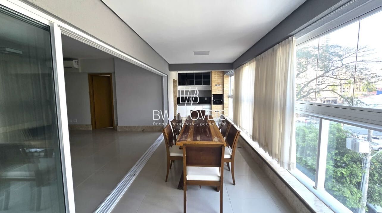 Apartamento à venda com 3 quartos, 135m² - Foto 4