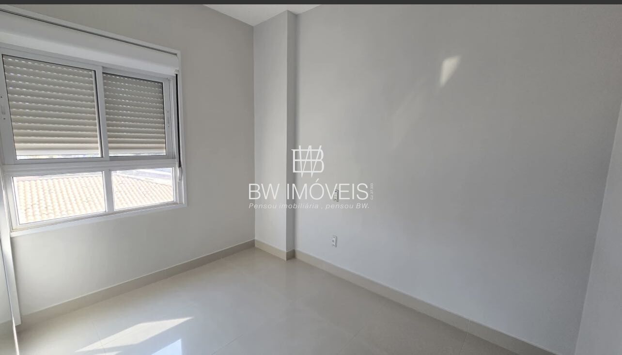 Apartamento à venda com 3 quartos, 135m² - Foto 12