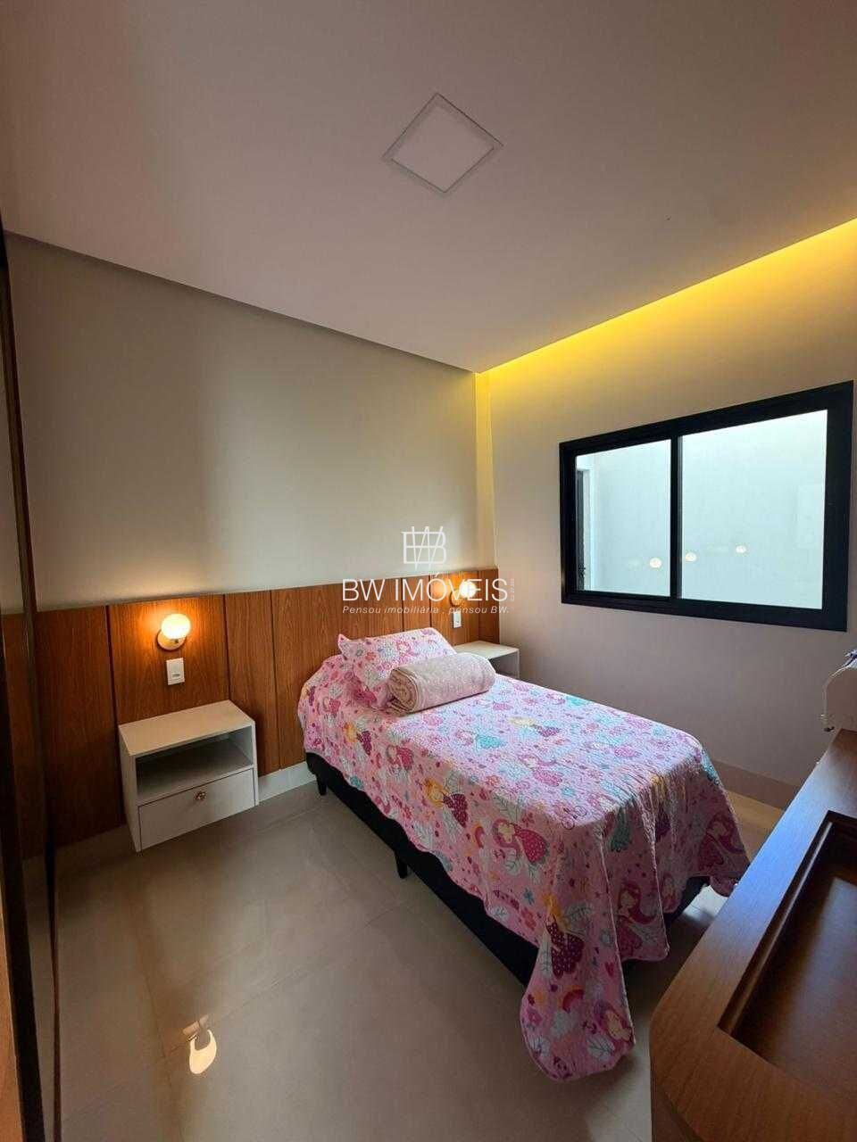 Casa, 3 quartos, 199 m² - Foto 14