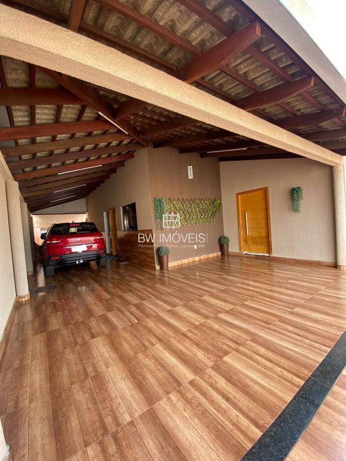 Casa à venda com 3 quartos, 220m² - Foto 7