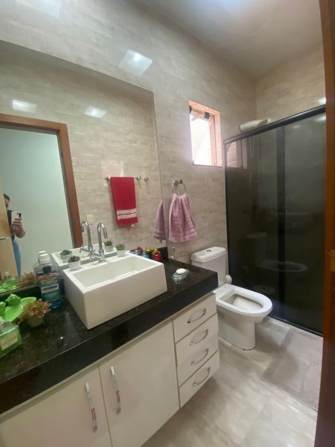 Casa à venda com 3 quartos, 220m² - Foto 9