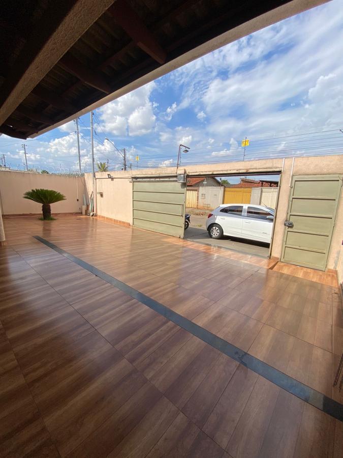 Casa à venda com 3 quartos, 220m² - Foto 3