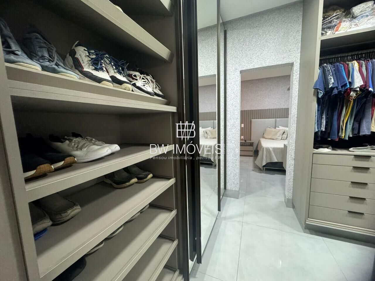 Casa, 3 quartos, 200 m² - Foto 9