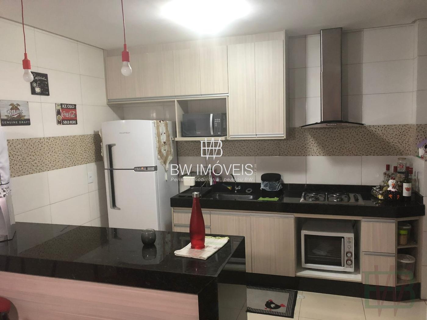 Apartamento à venda com 2 quartos, 80m² - Foto 7