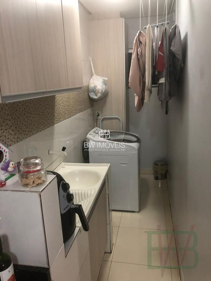 Apartamento à venda com 2 quartos, 80m² - Foto 12