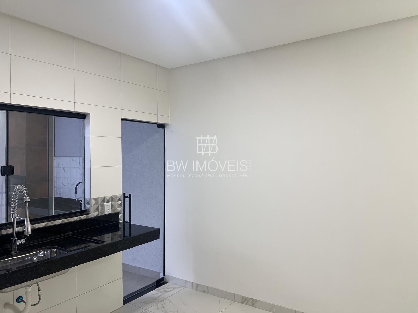 Casa à venda com 3 quartos, 130m² - Foto 12