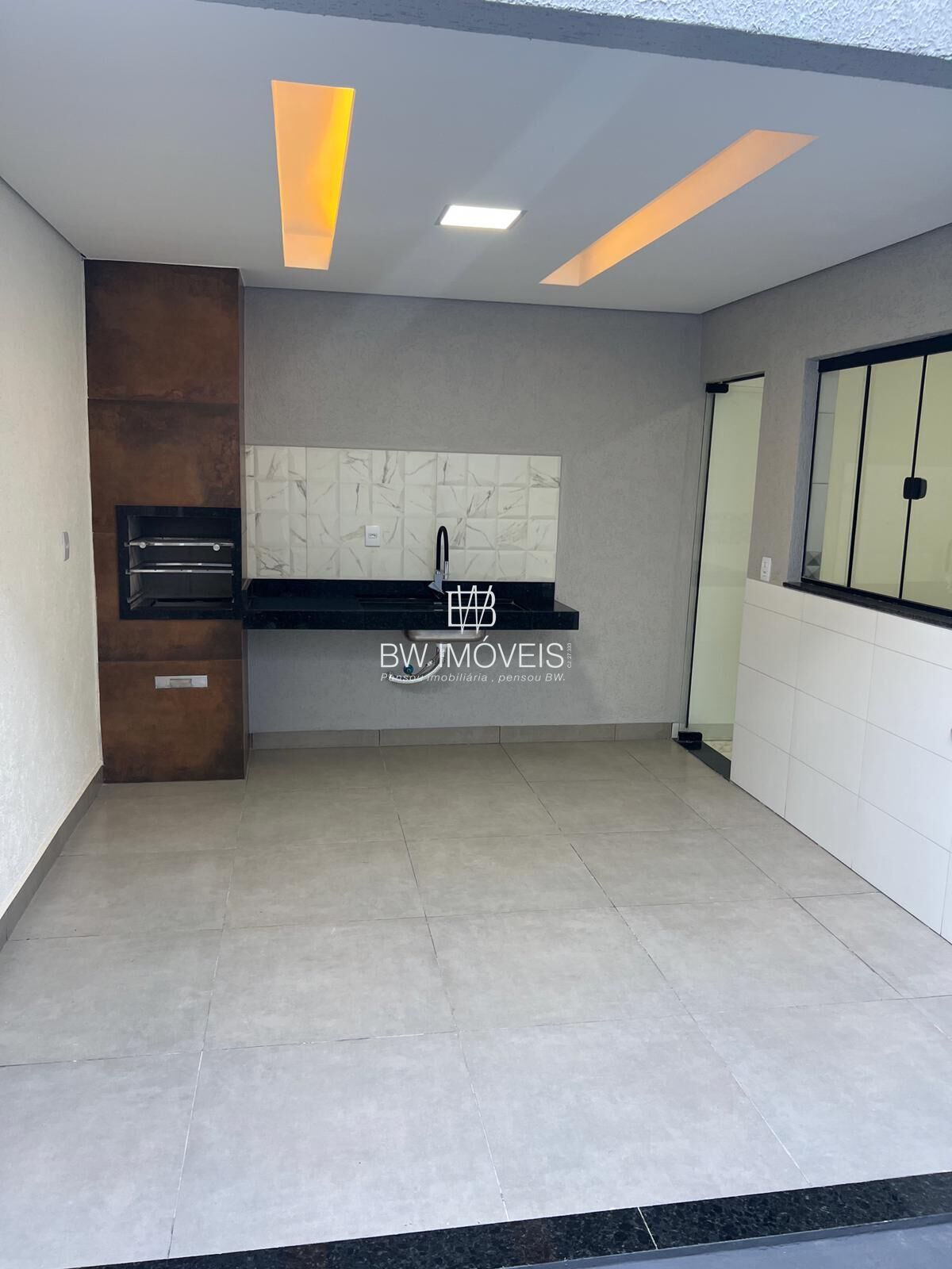 Casa à venda com 3 quartos, 130m² - Foto 17