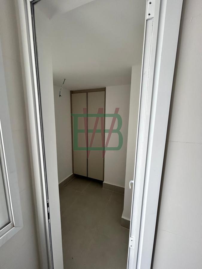 Apartamento à venda com 3 quartos, 150m² - Foto 10