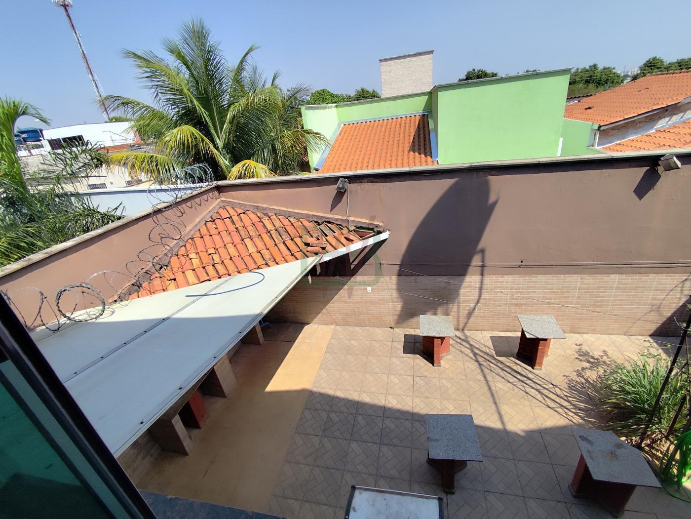 Sobrado à venda com 5 quartos, 250m² - Foto 18