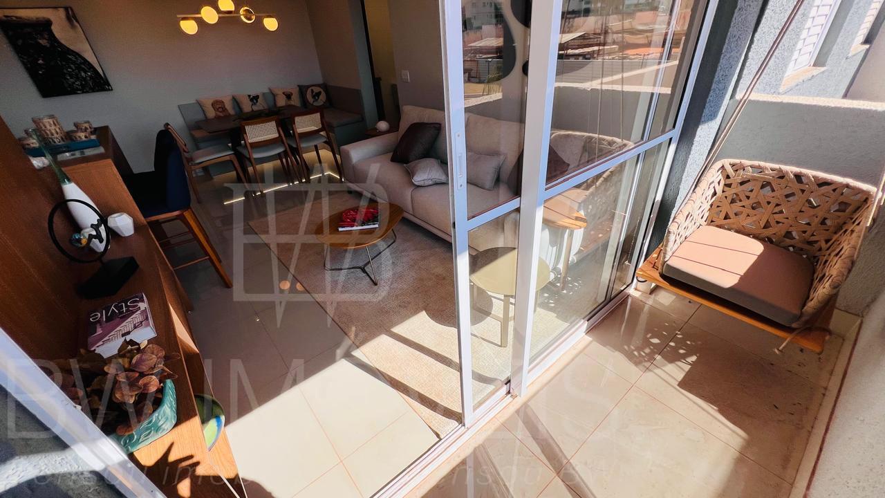 Apartamento à venda com 2 quartos, 64m² - Foto 8