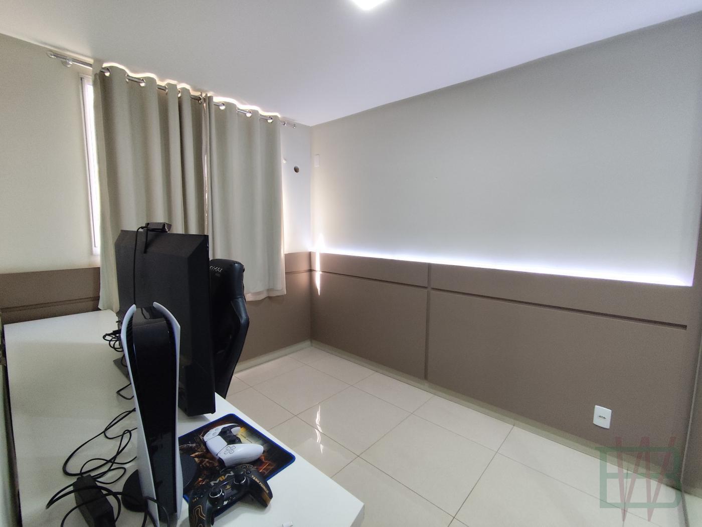 Apartamento à venda com 2 quartos, 70m² - Foto 14