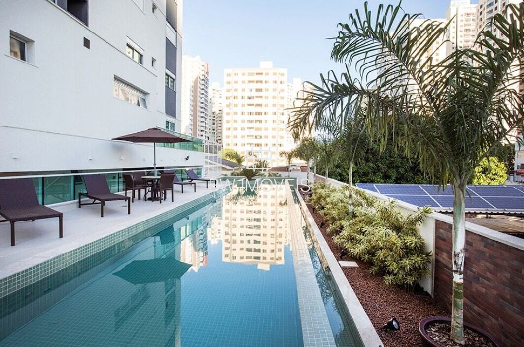 Apartamento à venda com 3 quartos, 157m² - Foto 12