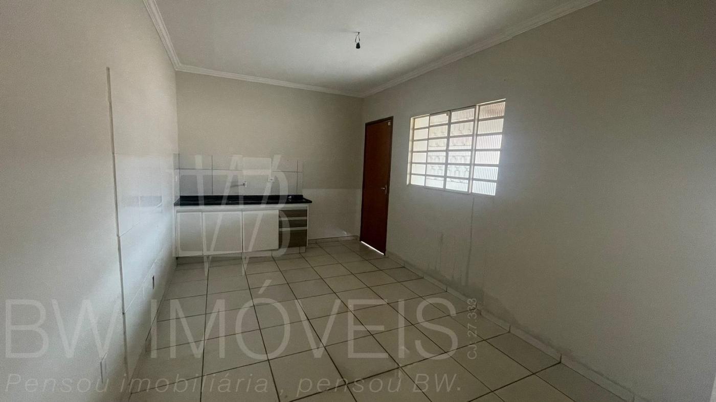 Casa à venda com 3 quartos, 180m² - Foto 9