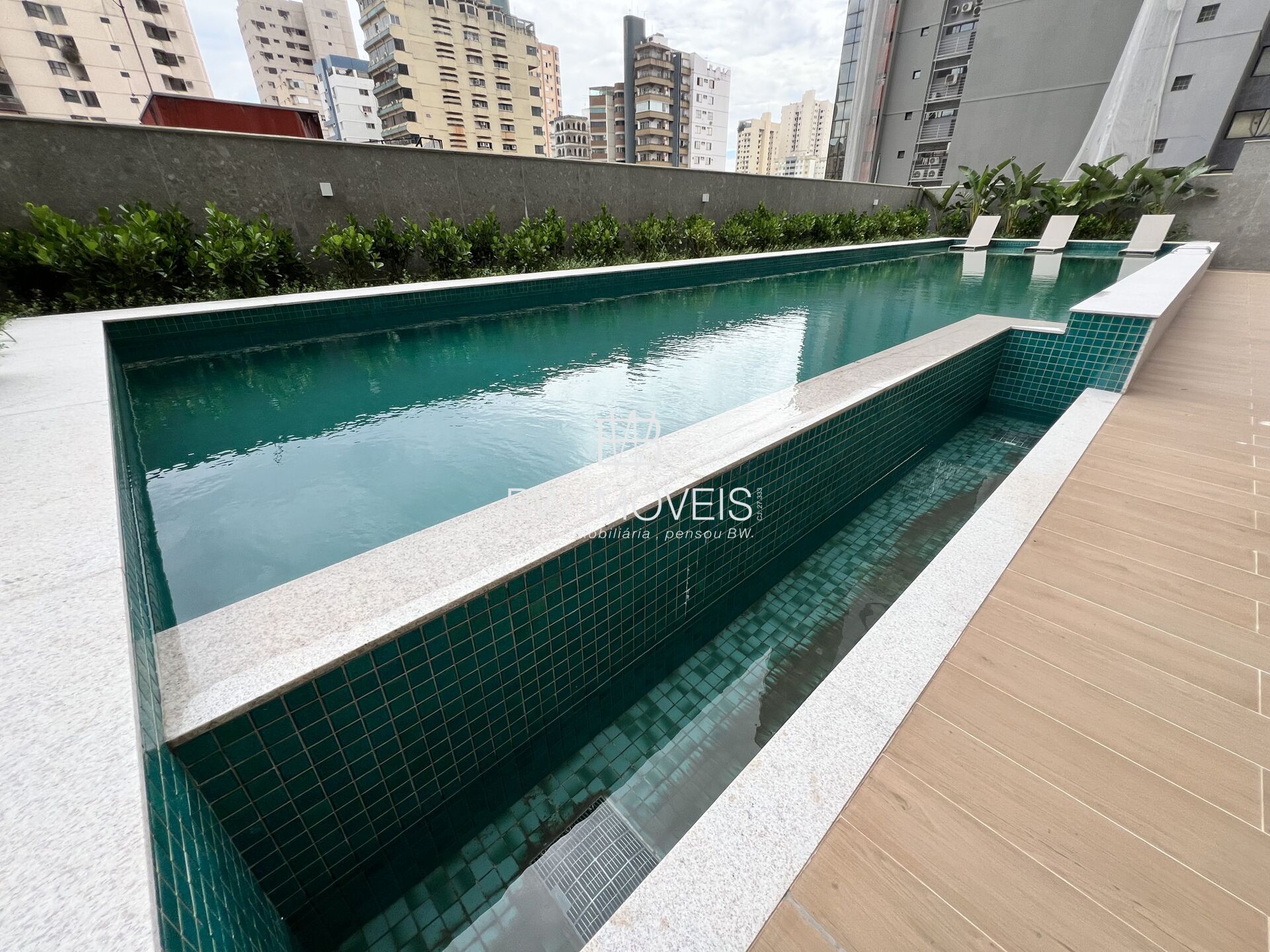 Apartamento à venda com 3 quartos, 106m² - Foto 20