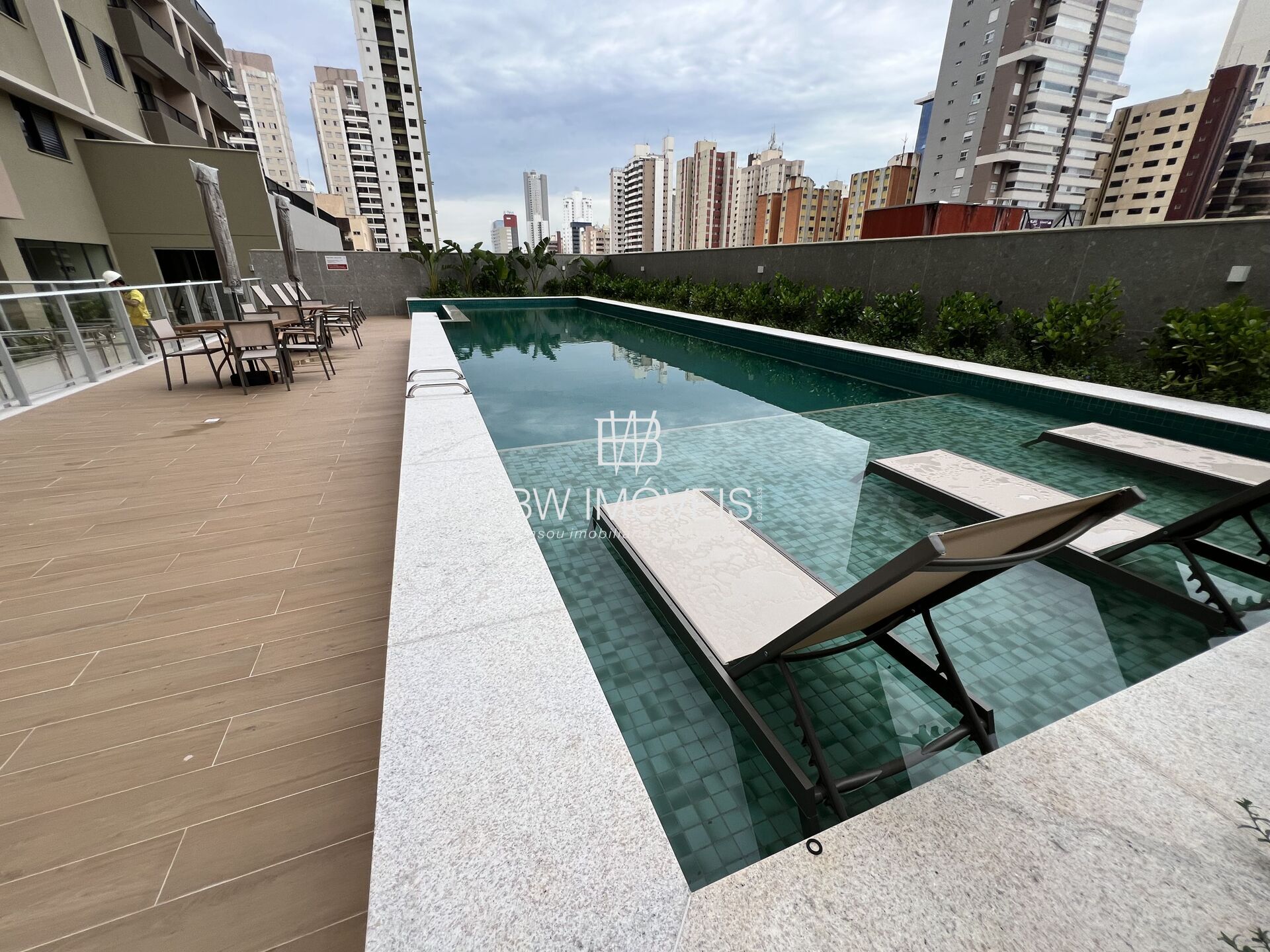 Apartamento à venda com 3 quartos, 106m² - Foto 18