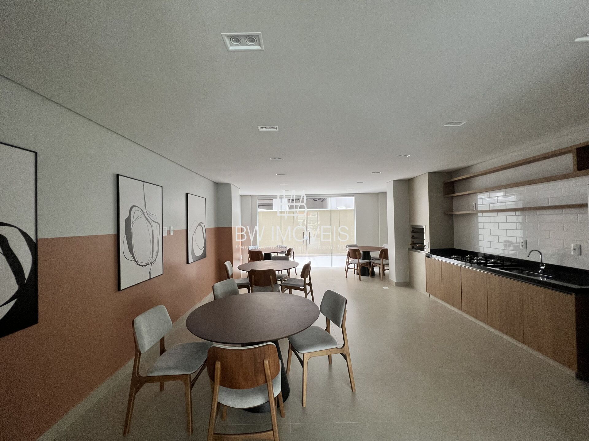 Apartamento à venda com 3 quartos, 106m² - Foto 10