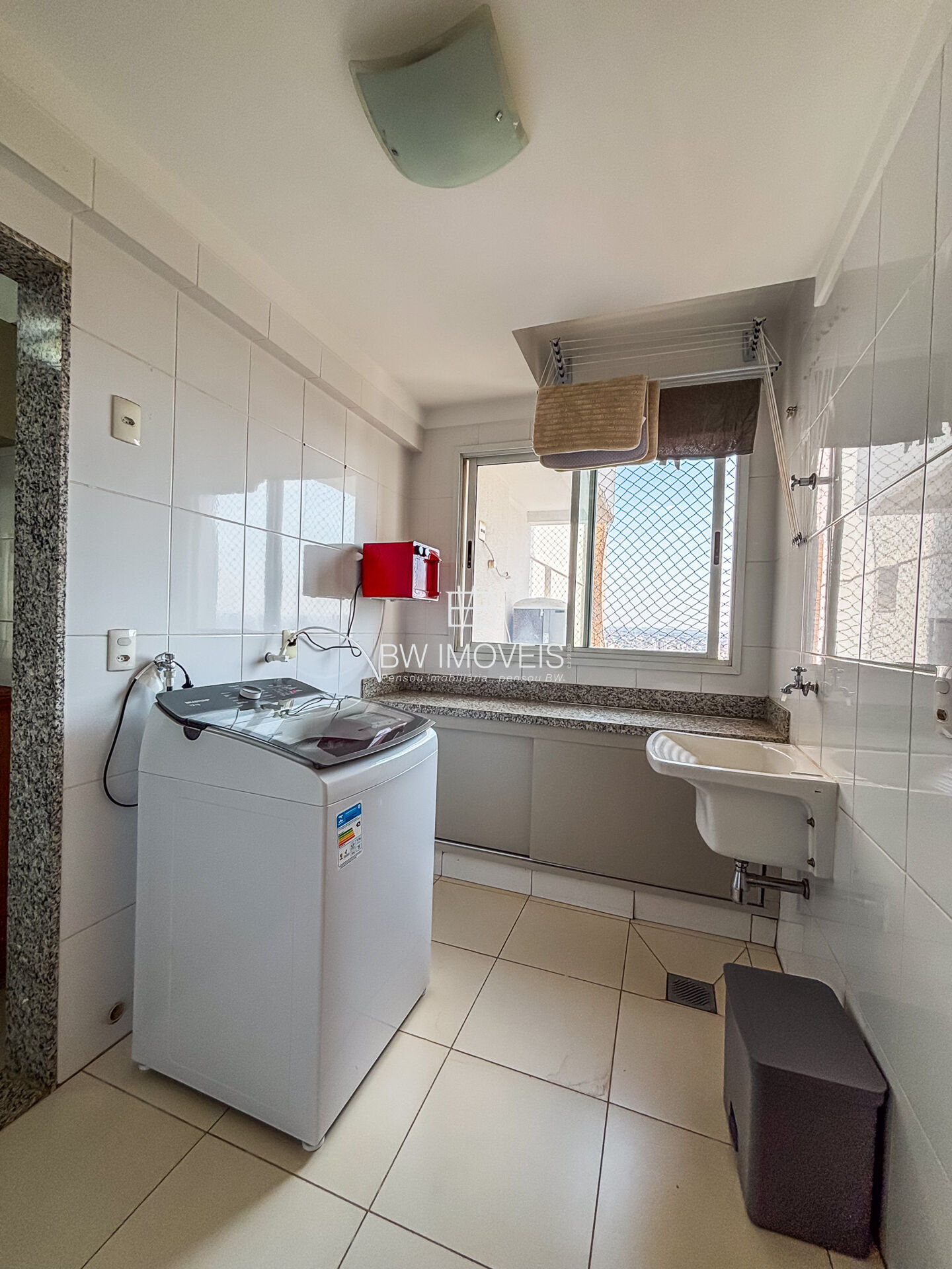 Apartamento à venda com 3 quartos, 122m² - Foto 27