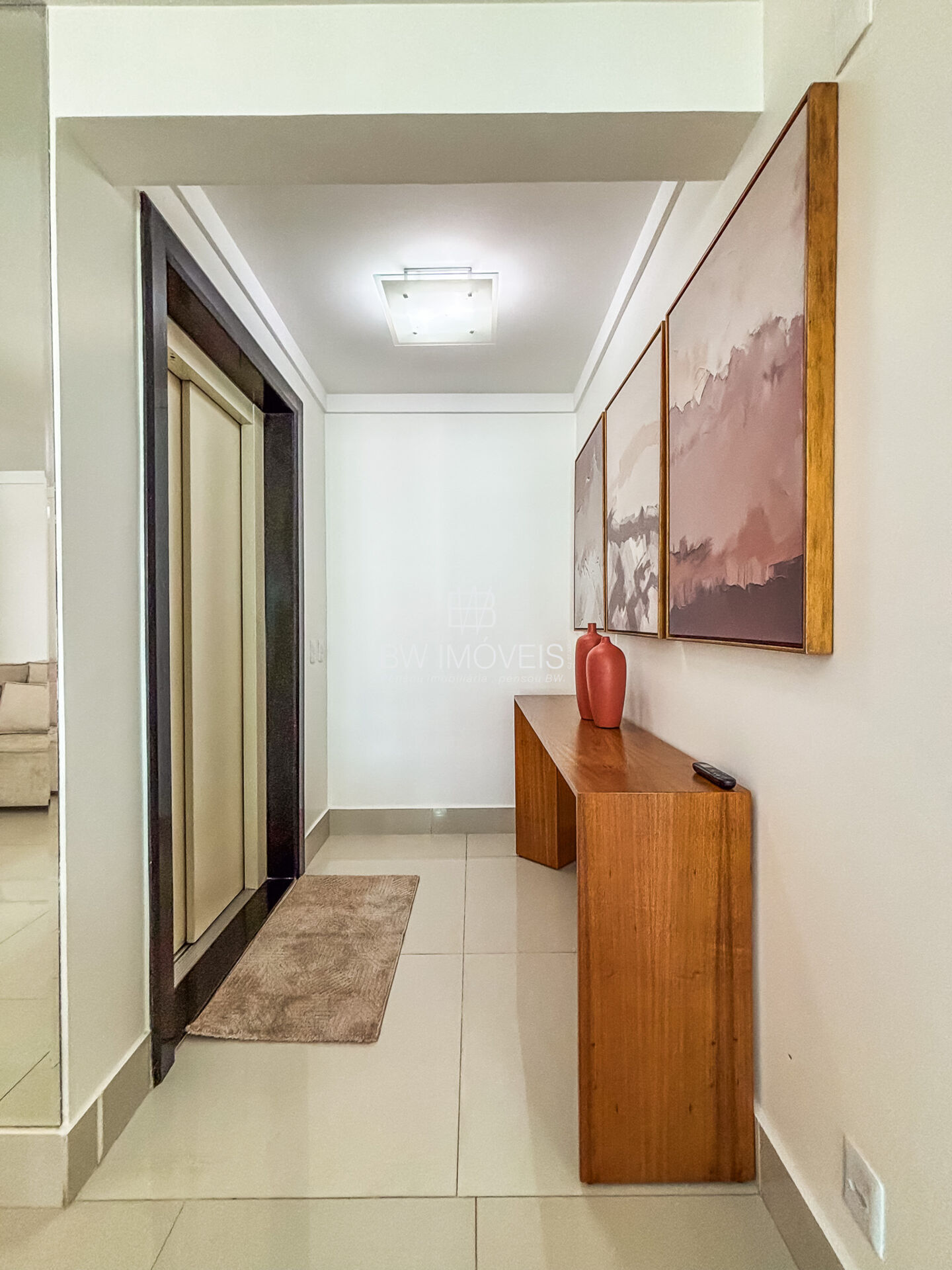 Apartamento à venda com 3 quartos, 122m² - Foto 2