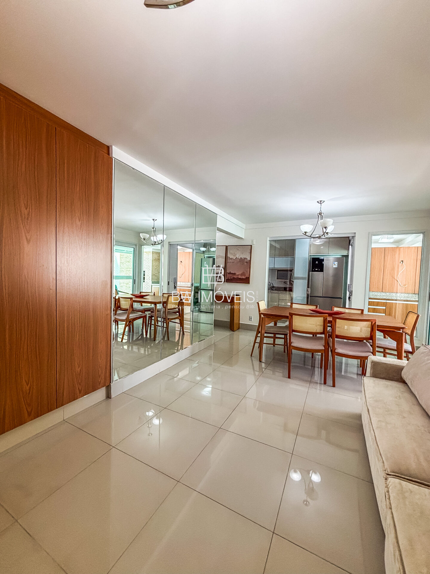 Apartamento à venda com 3 quartos, 122m² - Foto 4