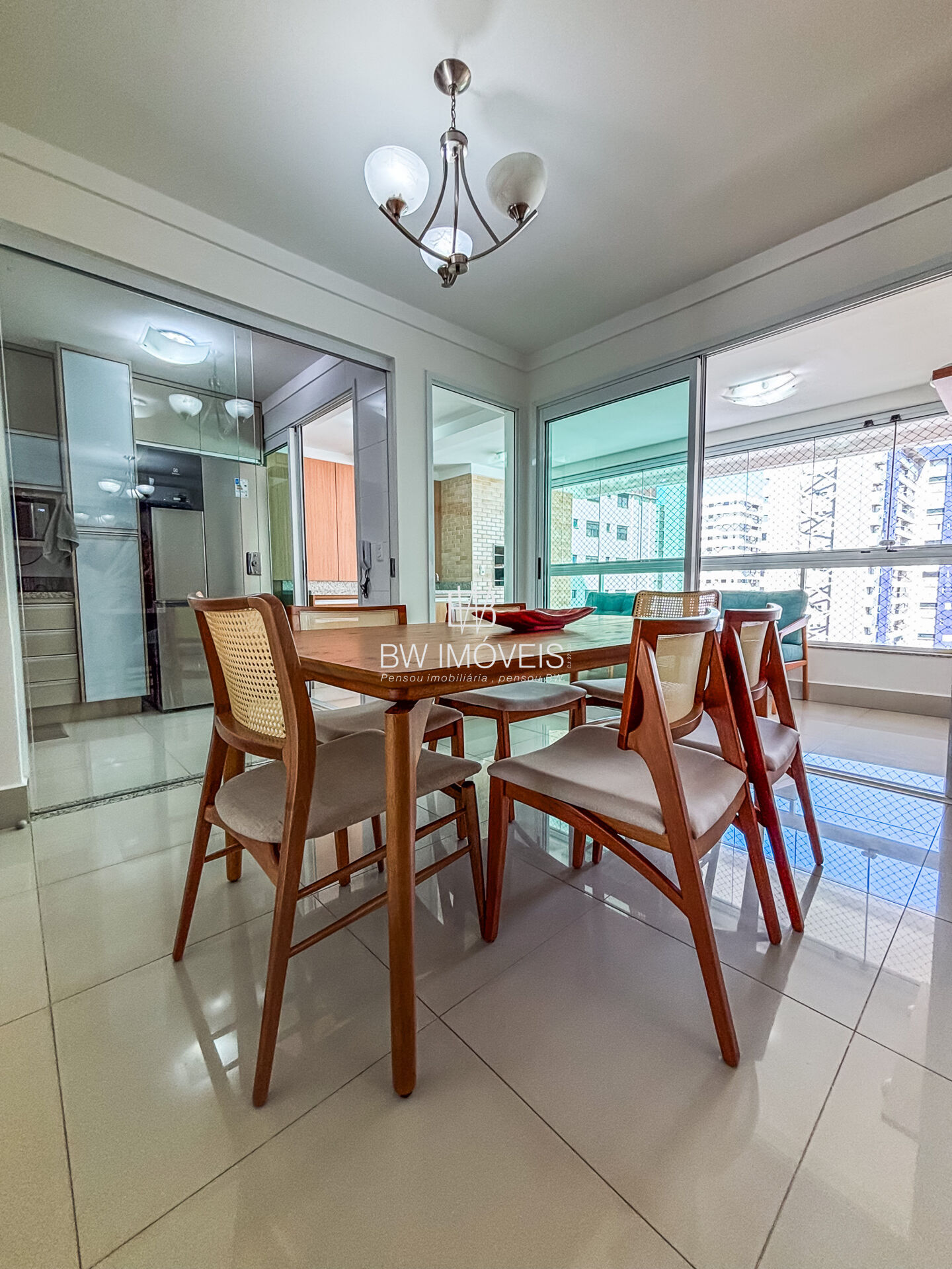 Apartamento à venda com 3 quartos, 122m² - Foto 11