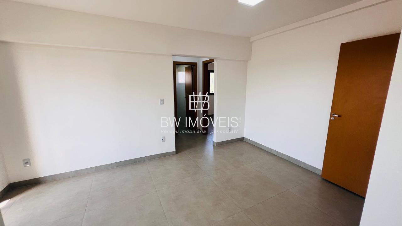 Apartamento à venda com 2 quartos, 58m² - Foto 4