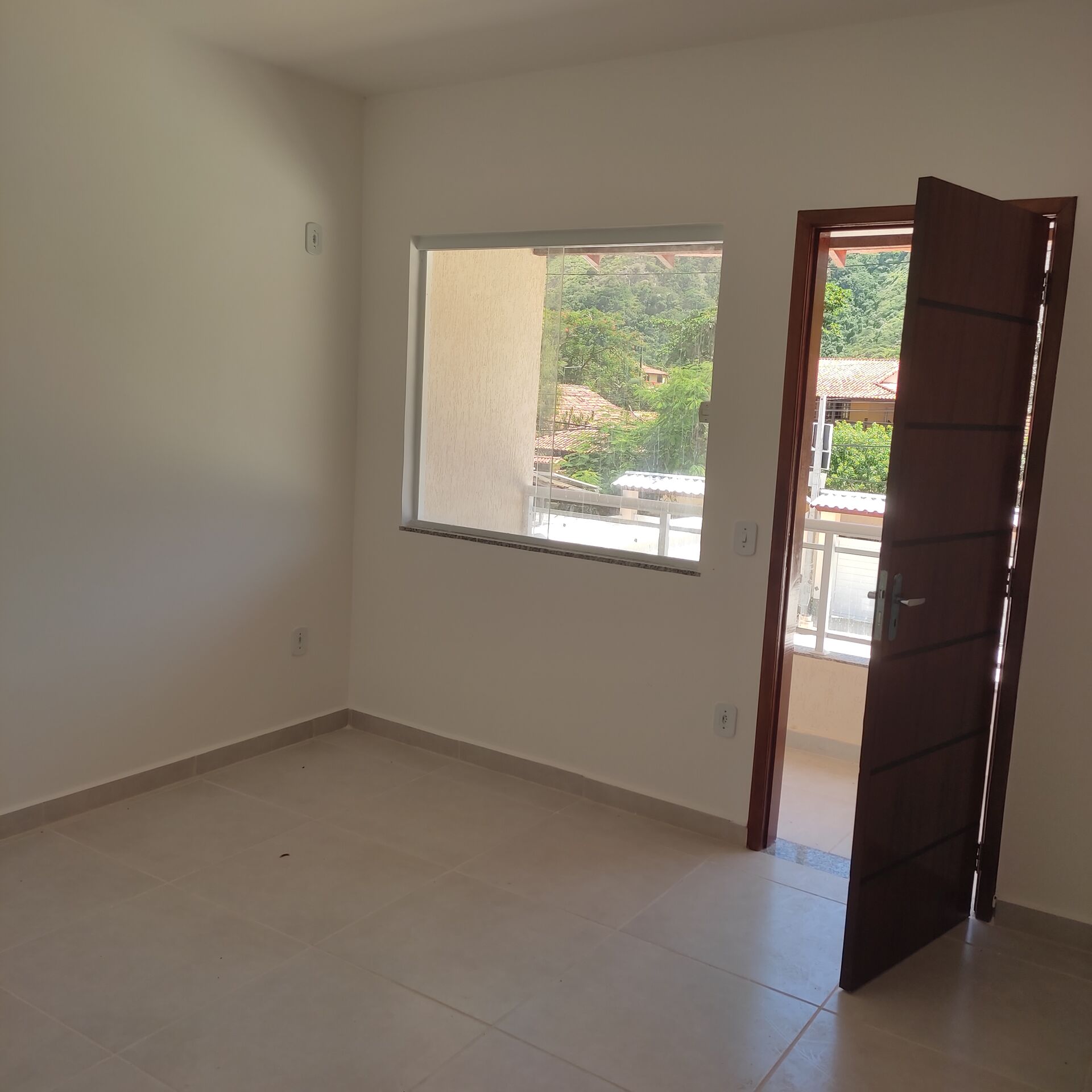 Casa à venda com 2 quartos, 95m² - Foto 14