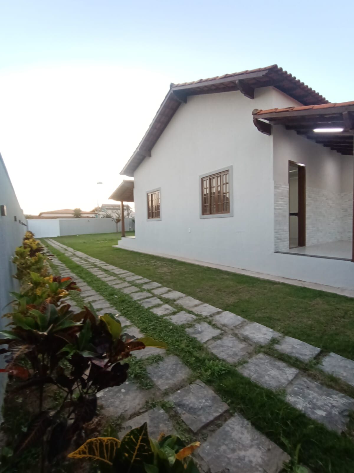 Casa à venda com 2 quartos, 120m² - Foto 4