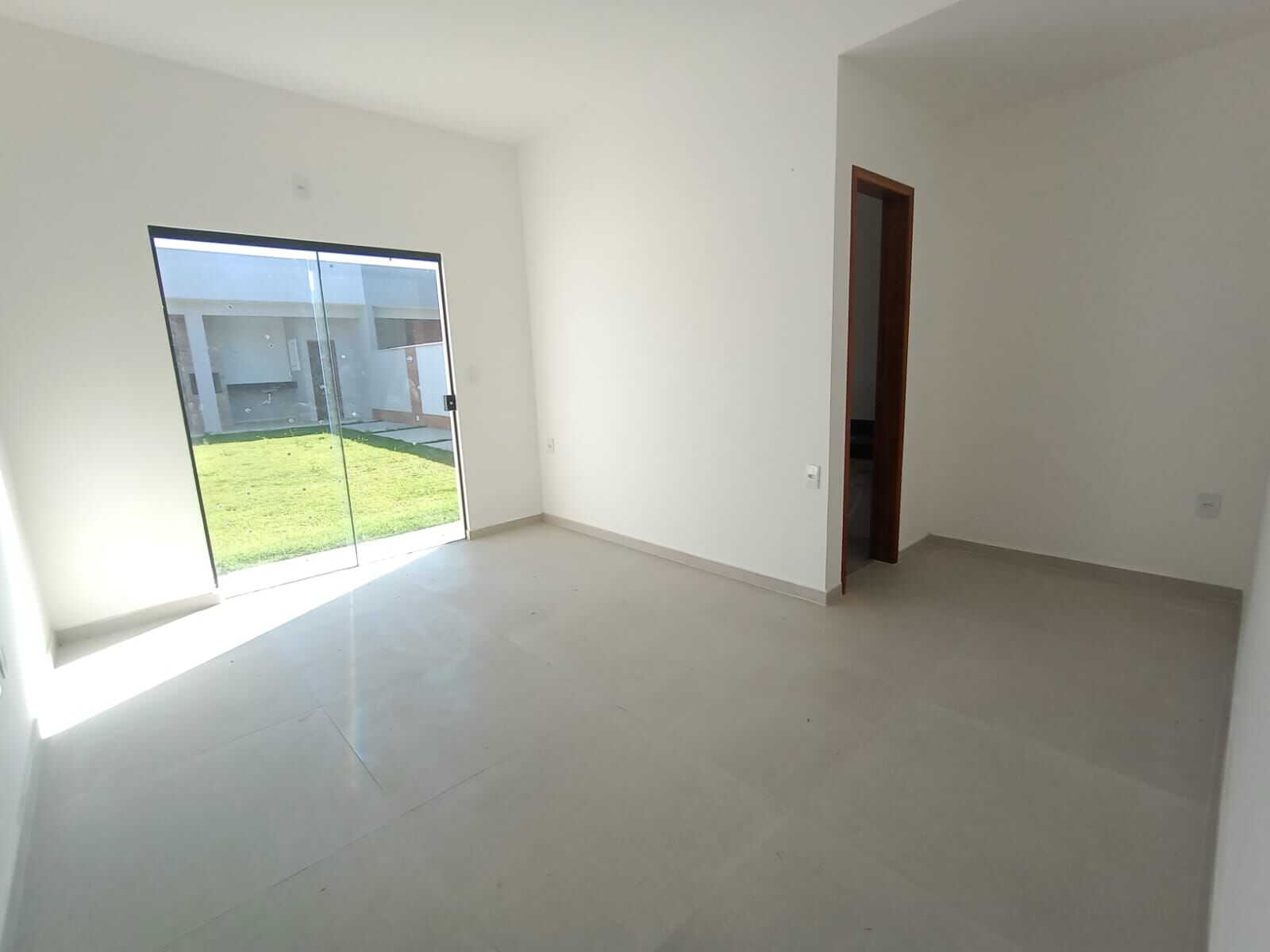 Casa à venda com 3 quartos, 100m² - Foto 7