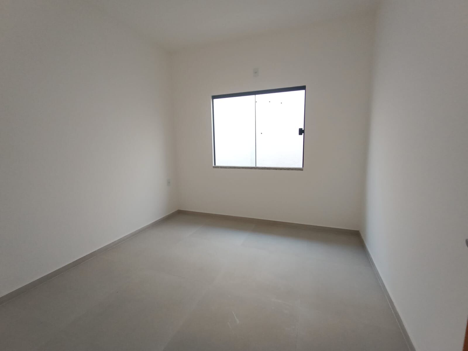 Casa à venda com 3 quartos, 100m² - Foto 8