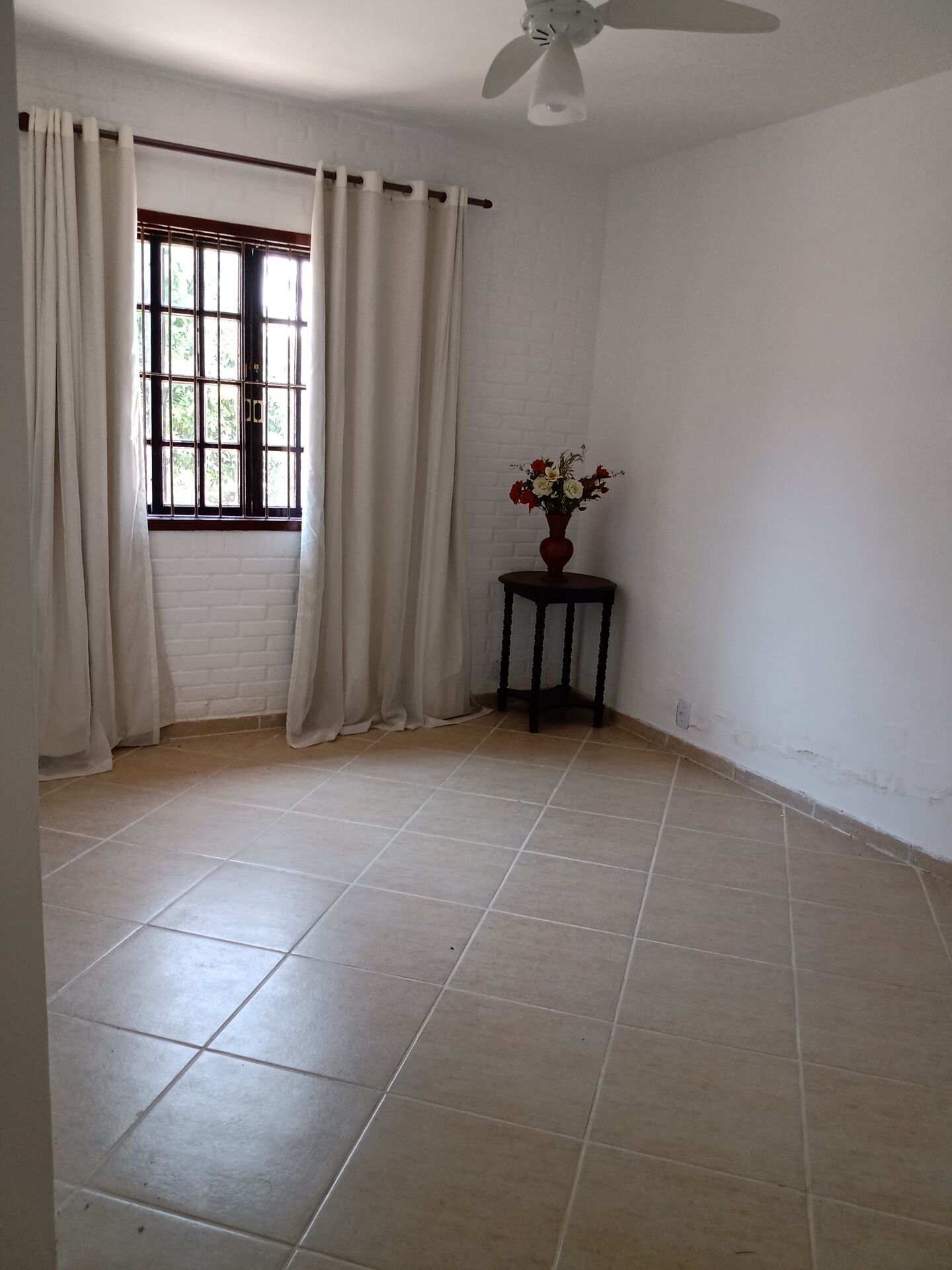 Casa à venda com 3 quartos, 100m² - Foto 22