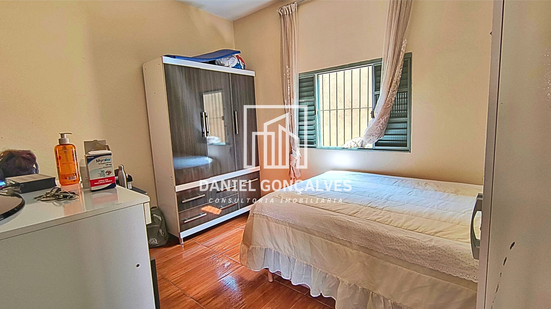 Casa à venda com 3 quartos, 240m² - Foto 10