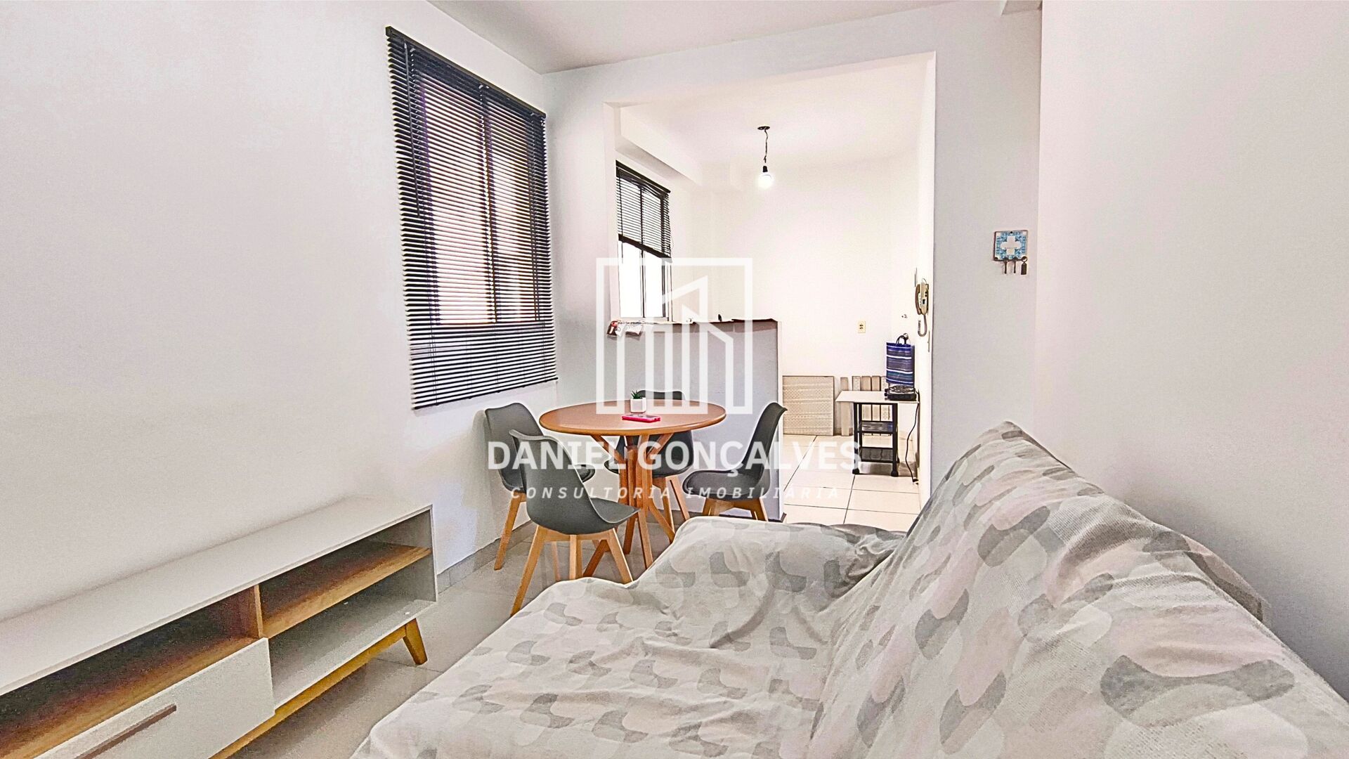 Apartamento à venda com 2 quartos, 56m² - Foto 3