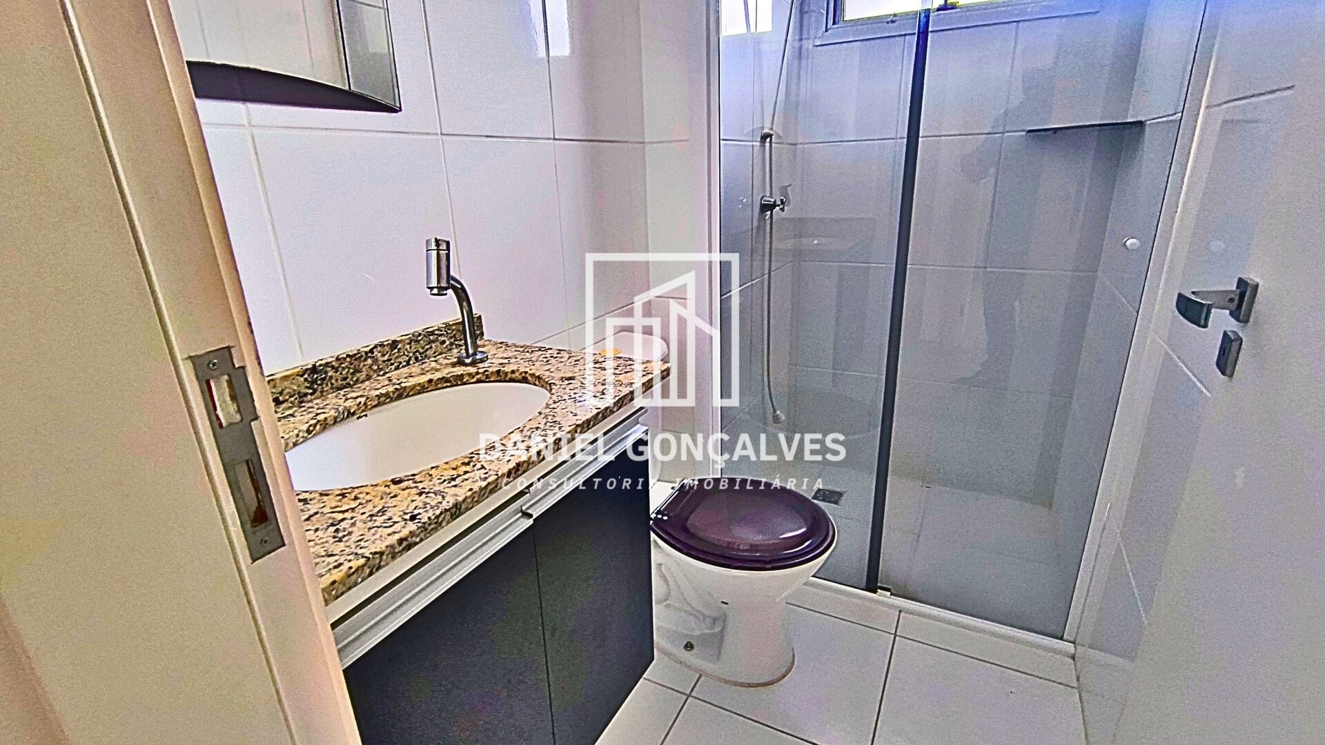 Apartamento à venda com 2 quartos, 67m² - Foto 21