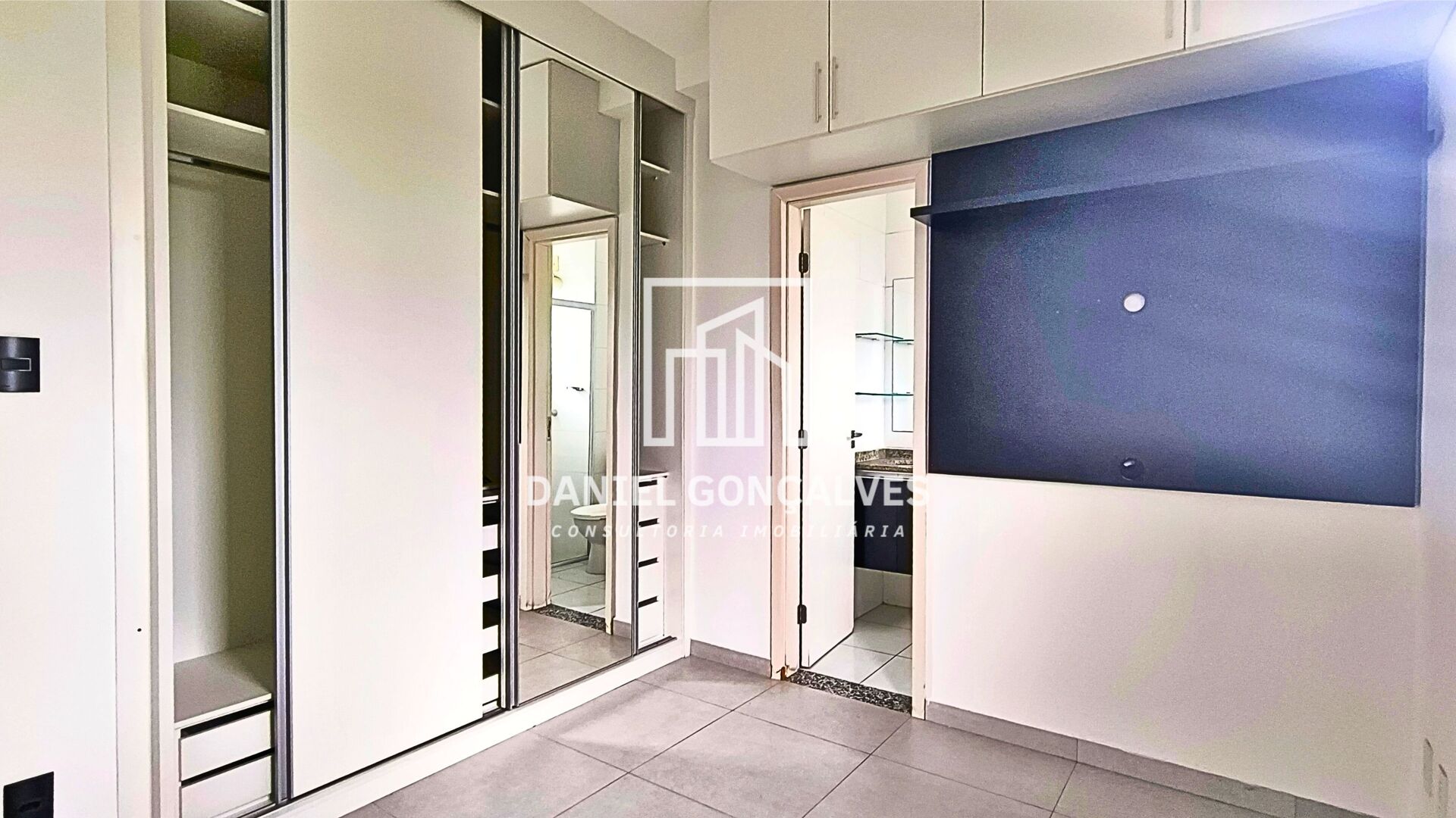Apartamento à venda com 2 quartos, 67m² - Foto 19