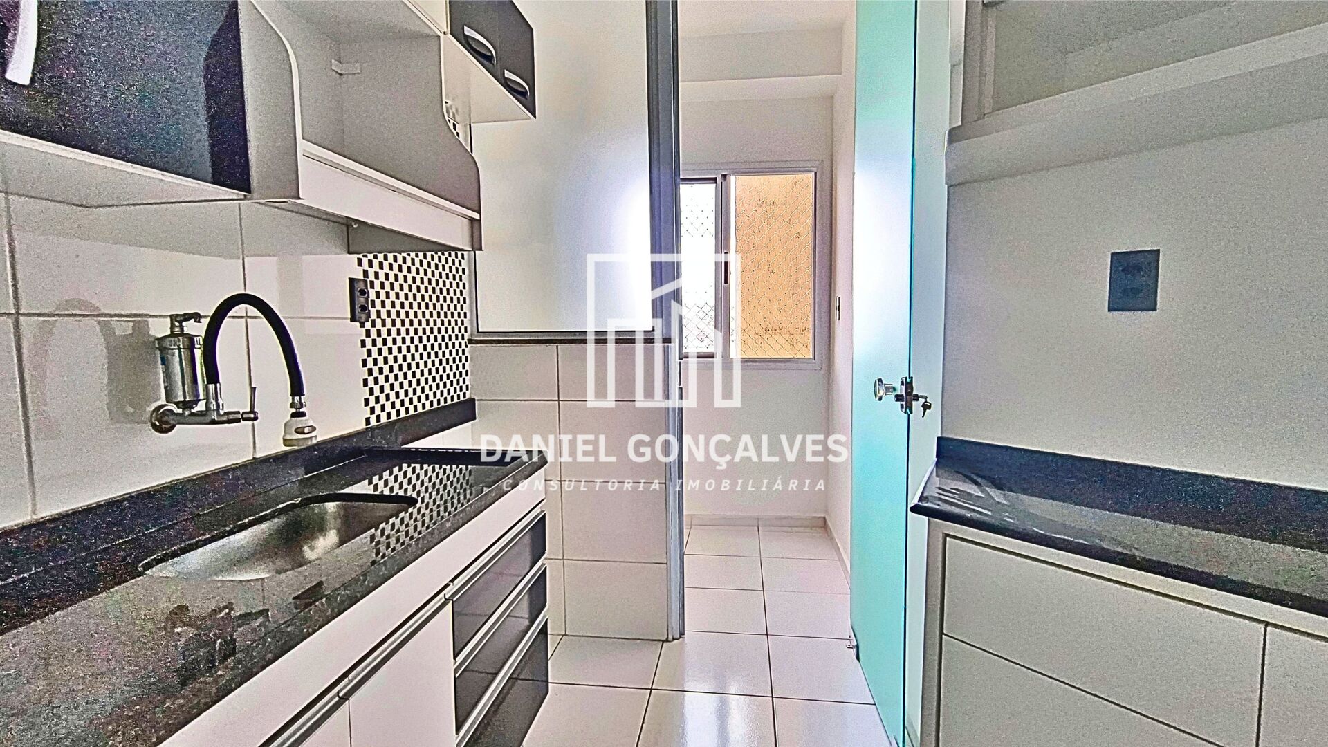 Apartamento à venda com 2 quartos, 67m² - Foto 11