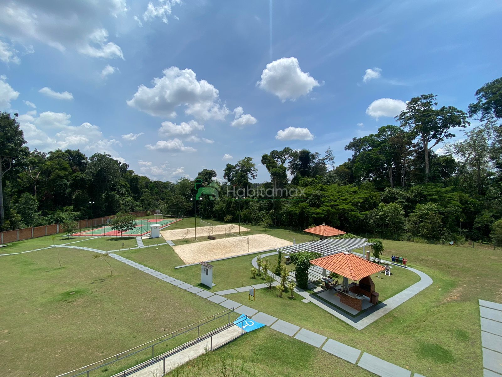 Casa à venda com 4 quartos, 261m² - Foto 27