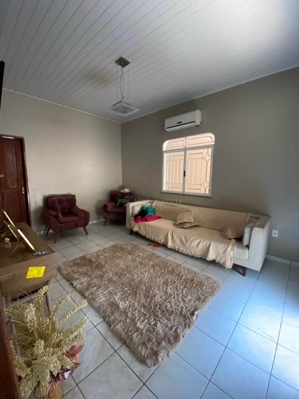 Casa à venda com 3 quartos, 250m² - Foto 2