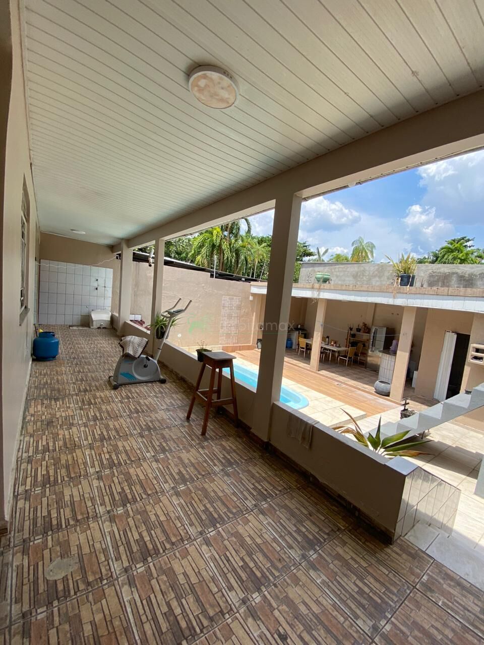 Casa à venda com 3 quartos, 250m² - Foto 13